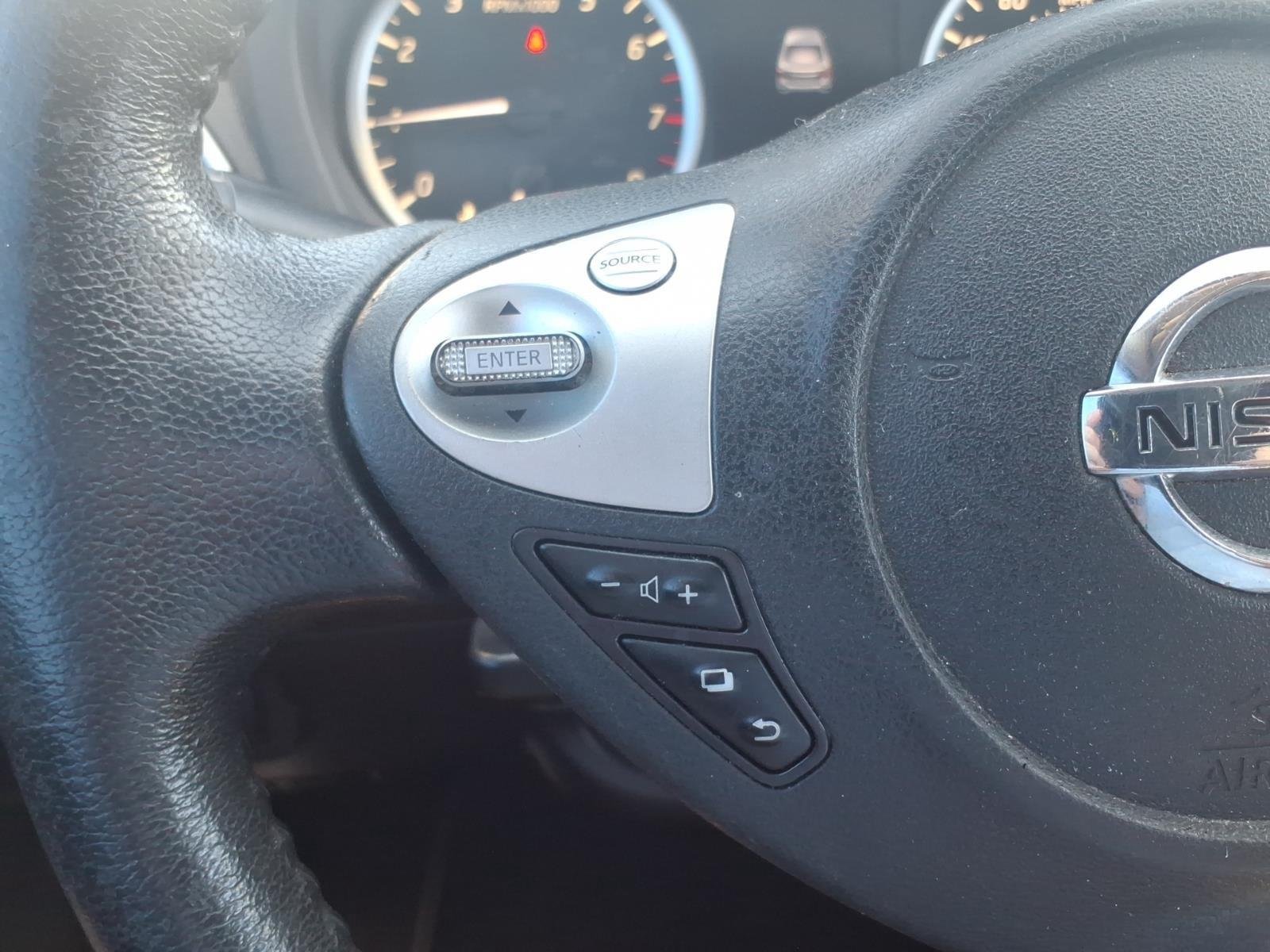 Used 2016 Gun Metallic Nissan SV image 21