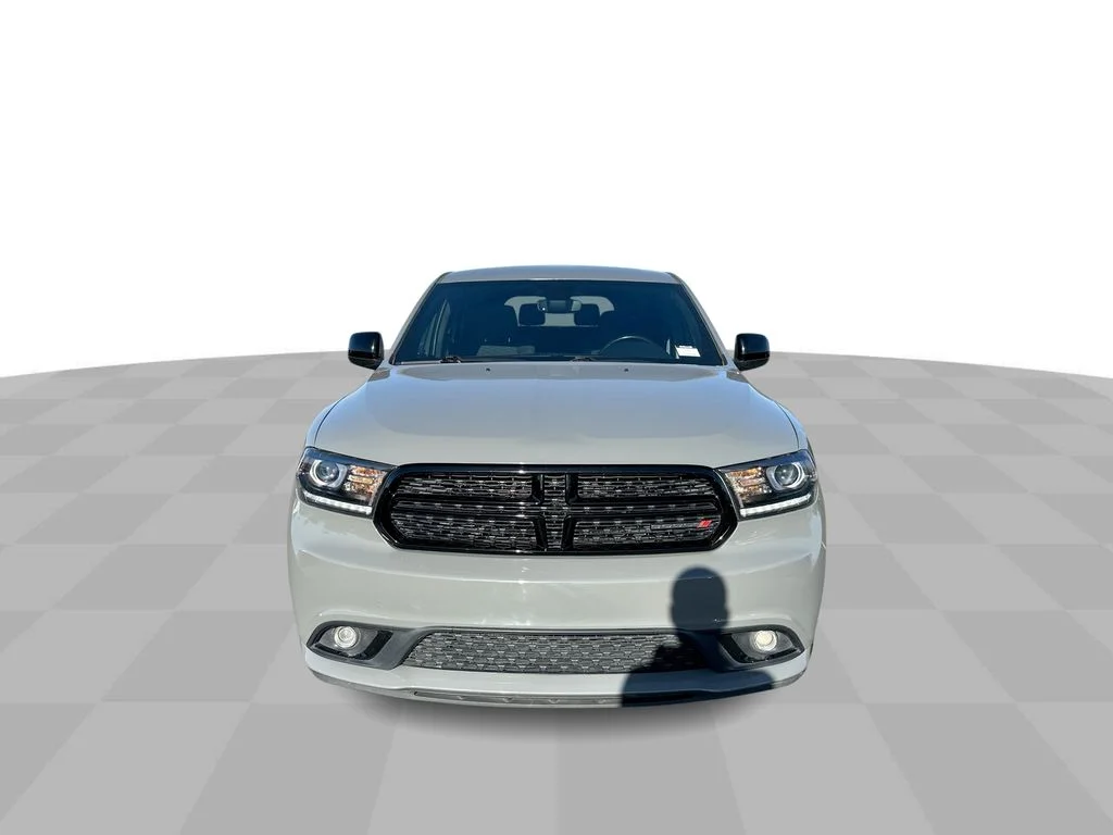 Used 2020 Gray Dodge SXT Plus image 3