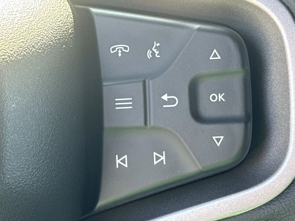 New 2026 Avalanche Gray Ford Outer Banks image 25