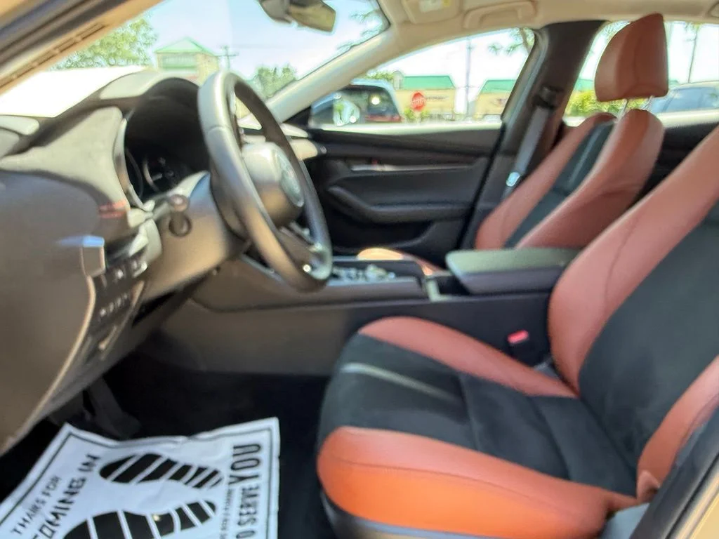 Used 2025 Beige Mazda 2.5 Carbon Turbo image 11
