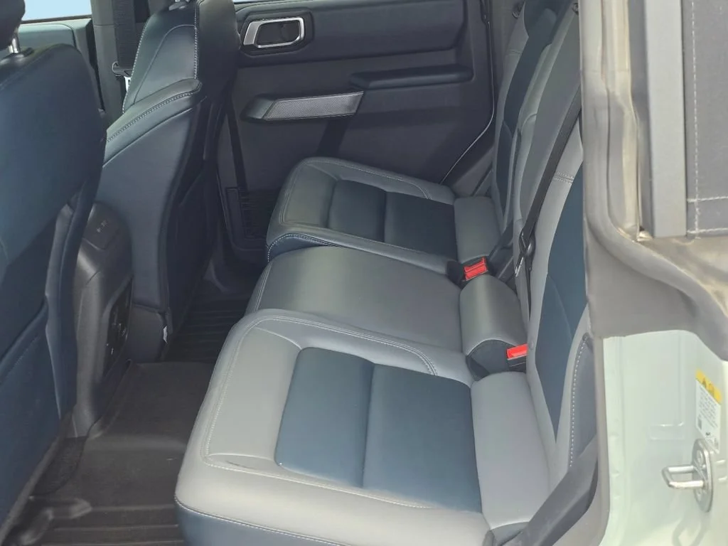 Used 2023 Cactus Gray Ford Base image 12