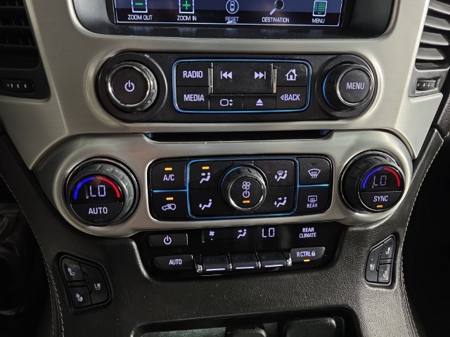 Used 2018 WHITE FROST TRICOAT GMC SLT image 20