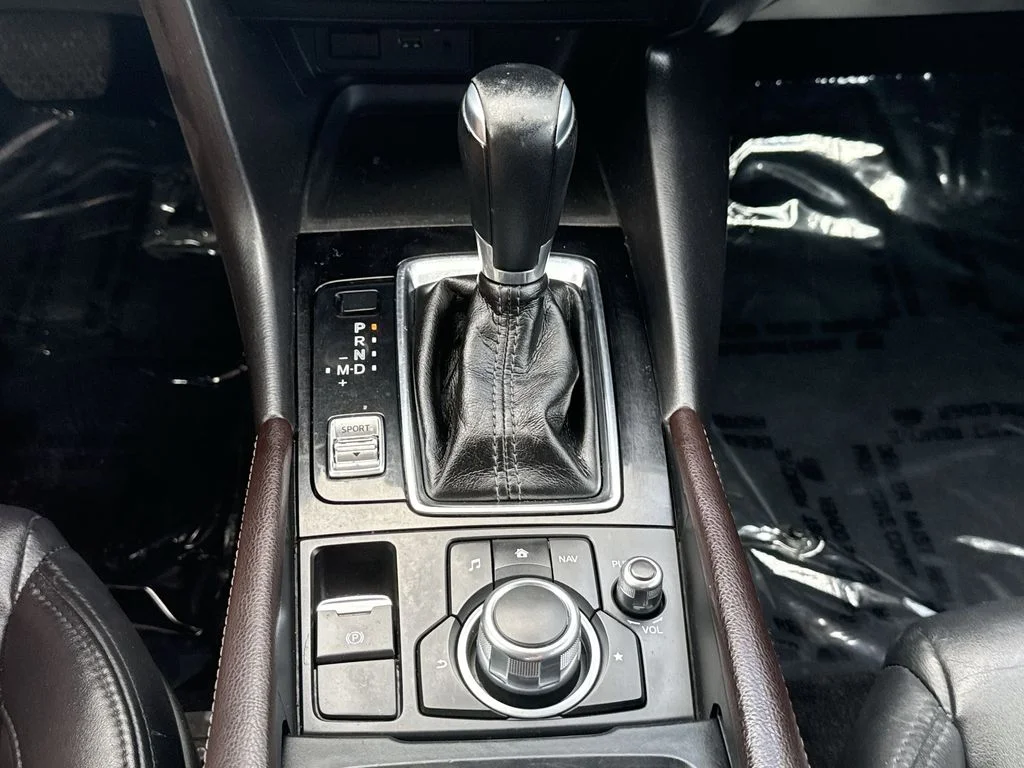 Used 2018 Gray Mazda Touring image 20