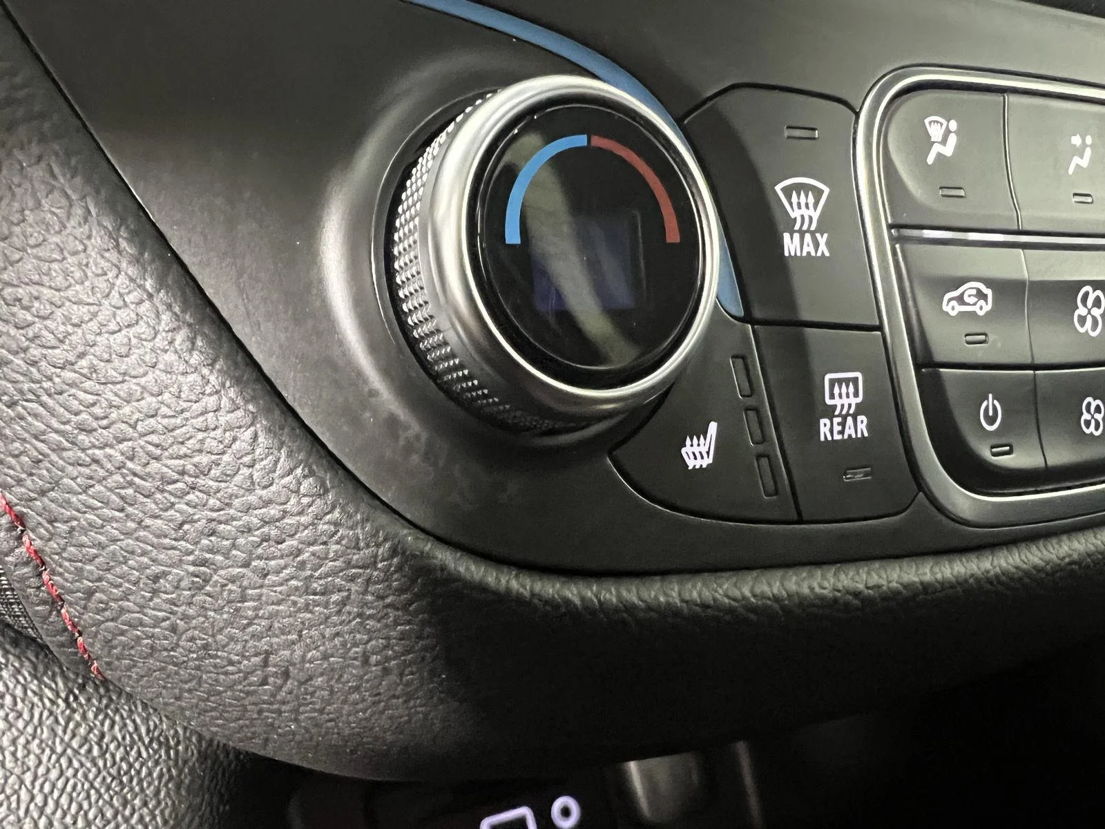 Used 2023 Summit White Chevrolet RS image 31