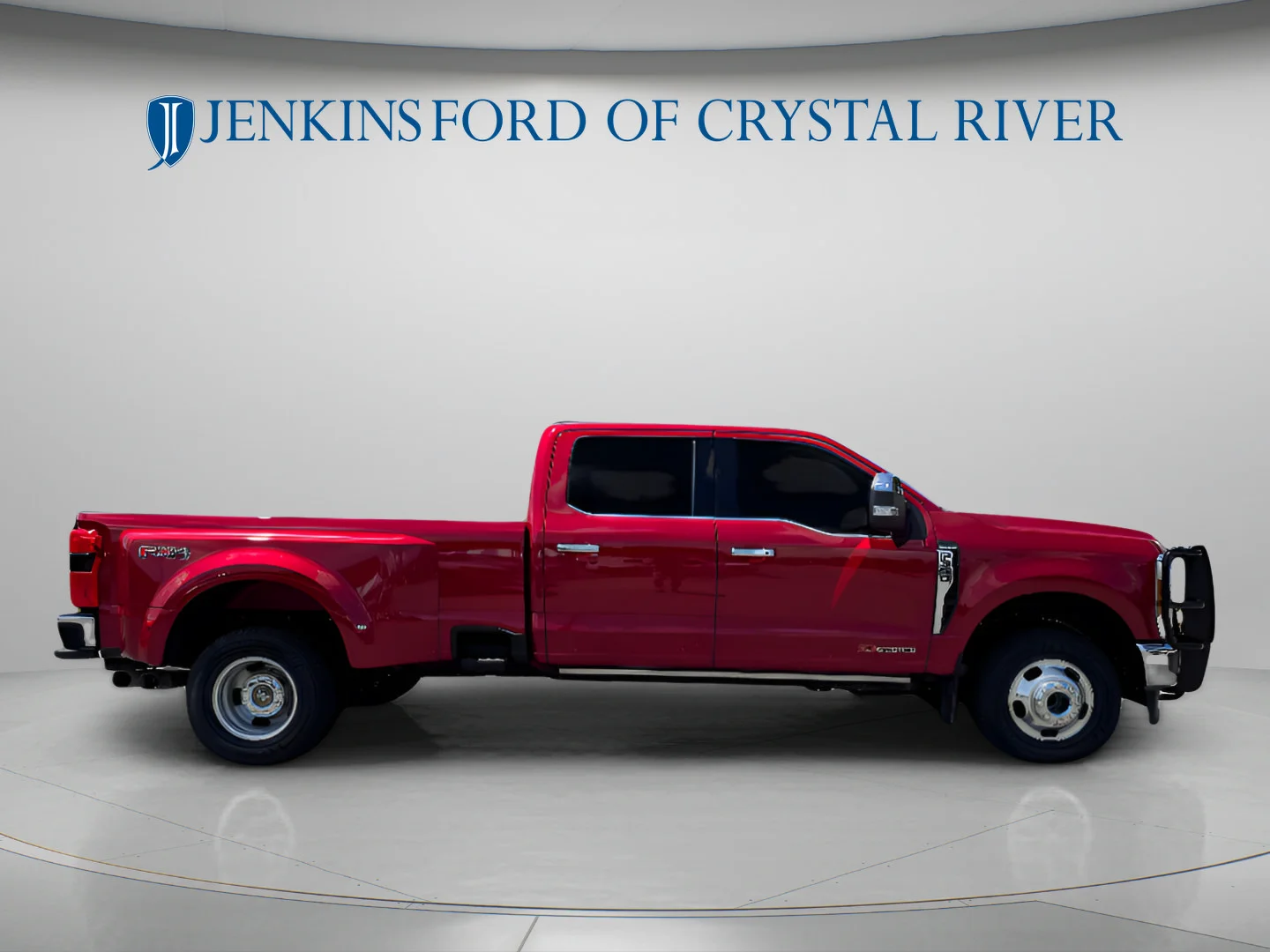 Used 2024 Red Metallic Ford King Ranch image 2