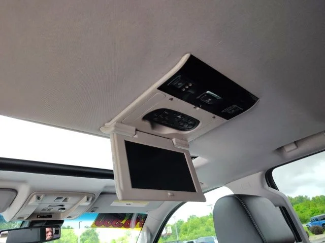 Used 2017 Black Chevrolet Premier image 28