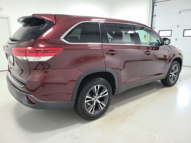 Certified Used 2019 Ooh La La Rouge Mica Toyota LE image 9