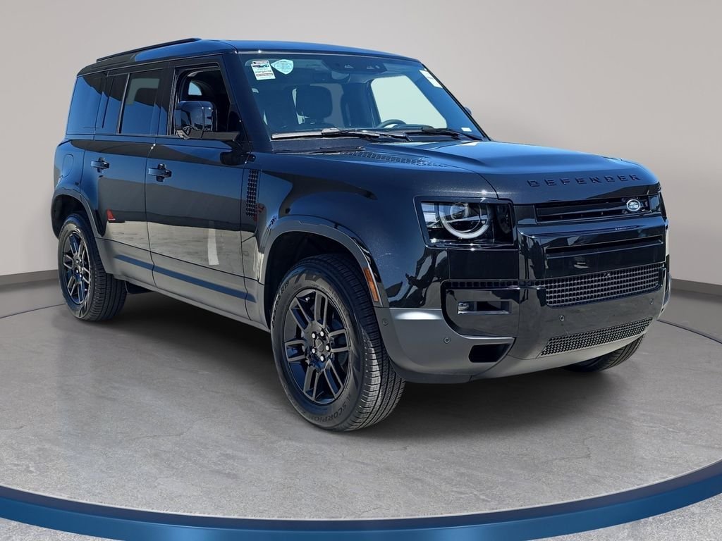New 2026 Santorini Black LAND ROVER S image 3