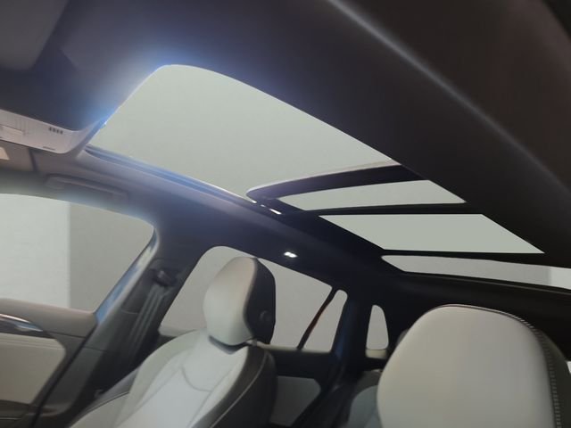 New 2026 Monterey Blue Pearl Volkswagen 2.0T SE R-Line Black image 7