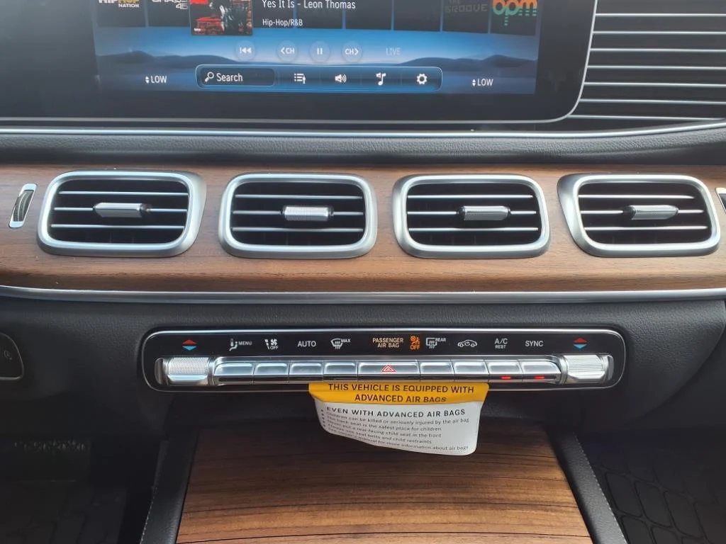 Certified Used 2026 Selenite Grey Metallic Mercedes-Benz GLE 350 image 18