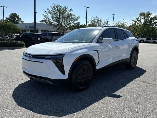 2025 Chevrolet Blazer EV LT - Photo 7