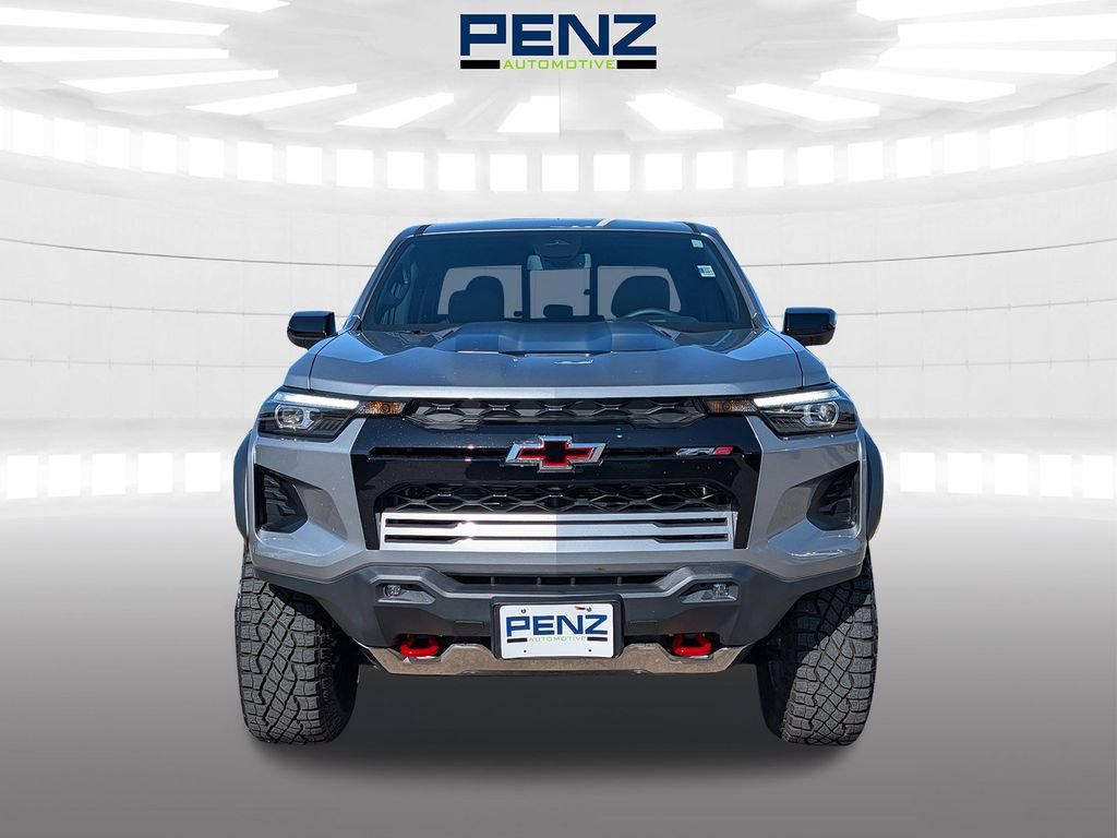 Used 2025 Gray Chevrolet ZR2 image 2