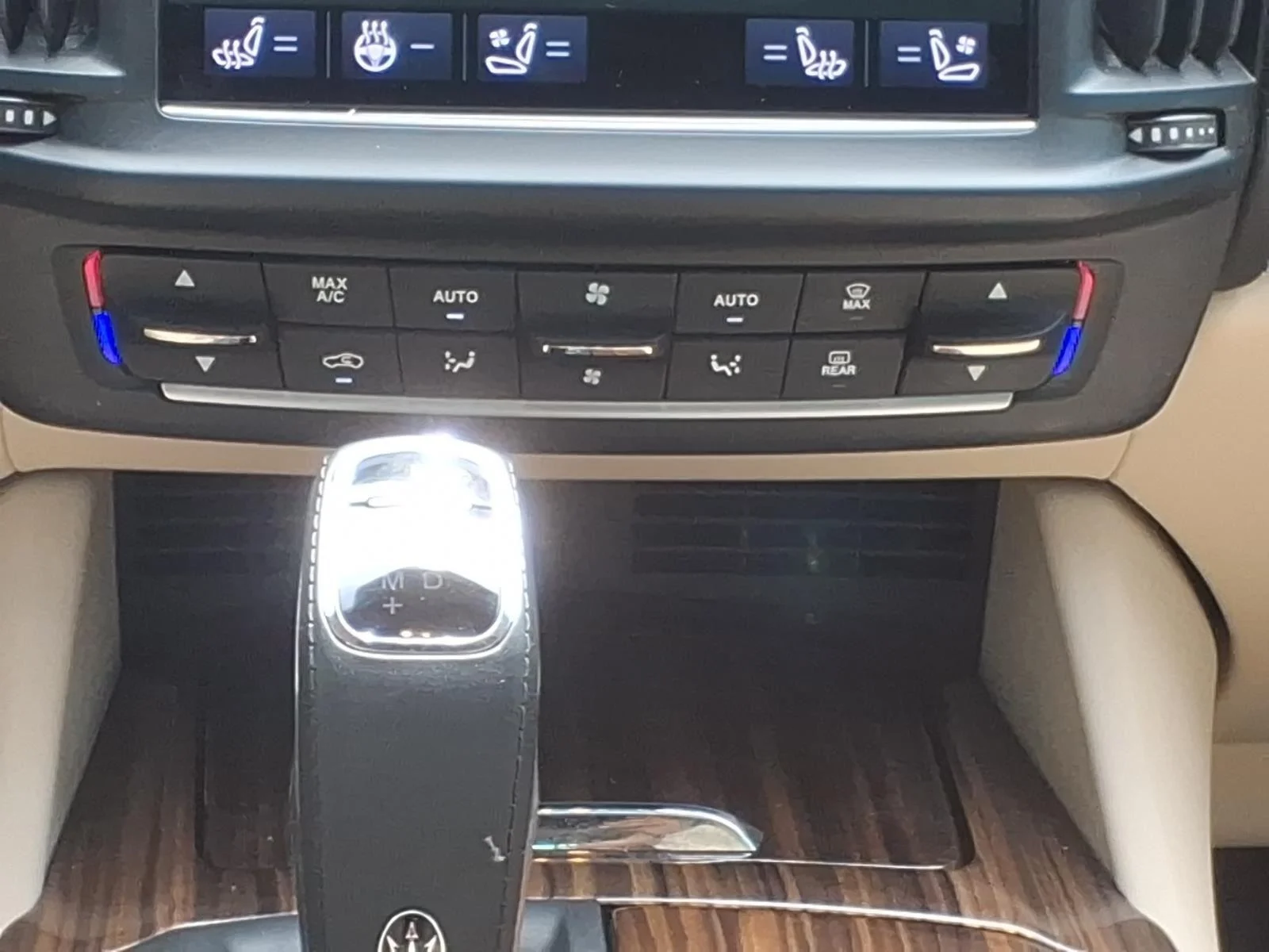 Used 2022 Bianco Maserati GT image 17