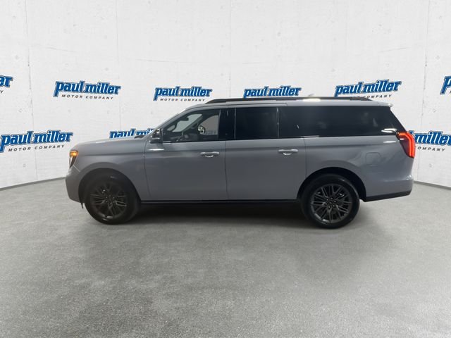 New 2027 Gray Ford Platinum image 6