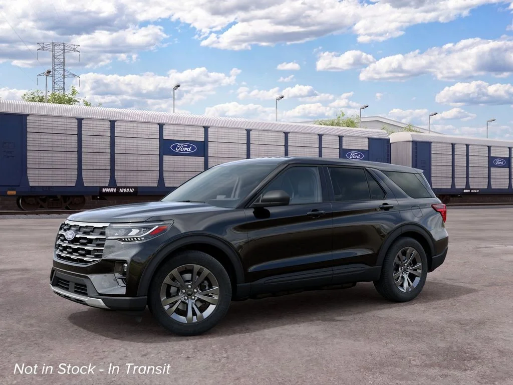 New 2027 Agate Black Metallic Ford Active image 2
