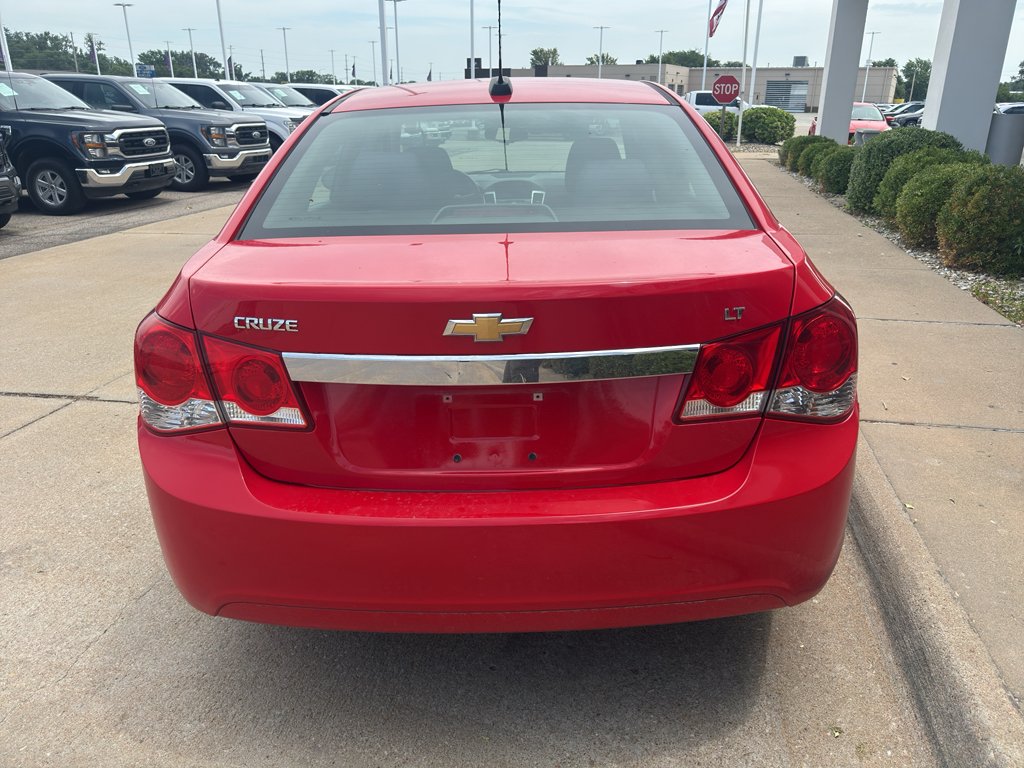 Used 2015 Black Granite Metallic Chevrolet LT image 4