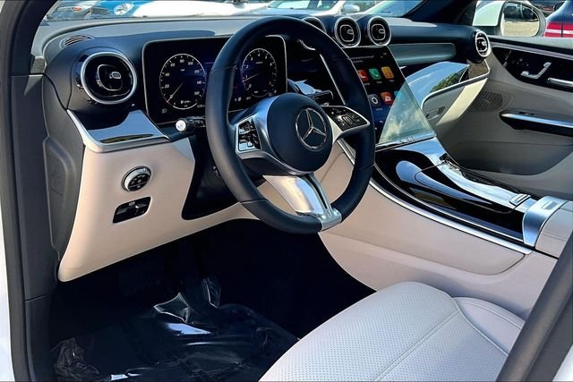Used 2026 White Mercedes-Benz GLC 300 image 14