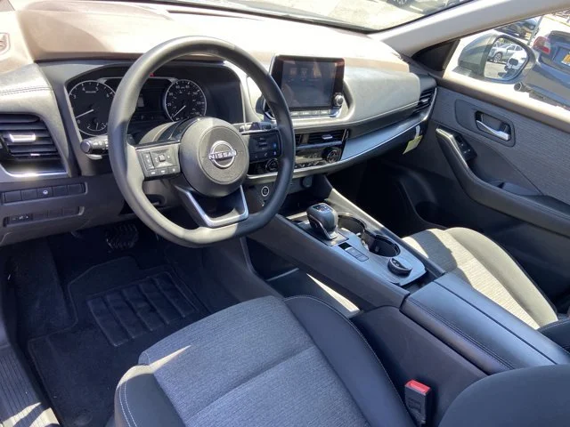 Certified Used 2022 Gun Metallic Nissan SV image 23