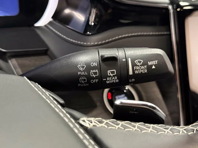 Used 2023 White Jeep Overland image 20