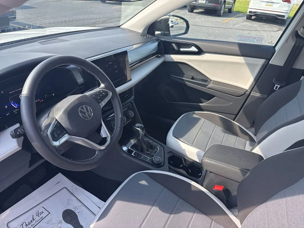 2025 Volkswagen Taos S - Photo 29