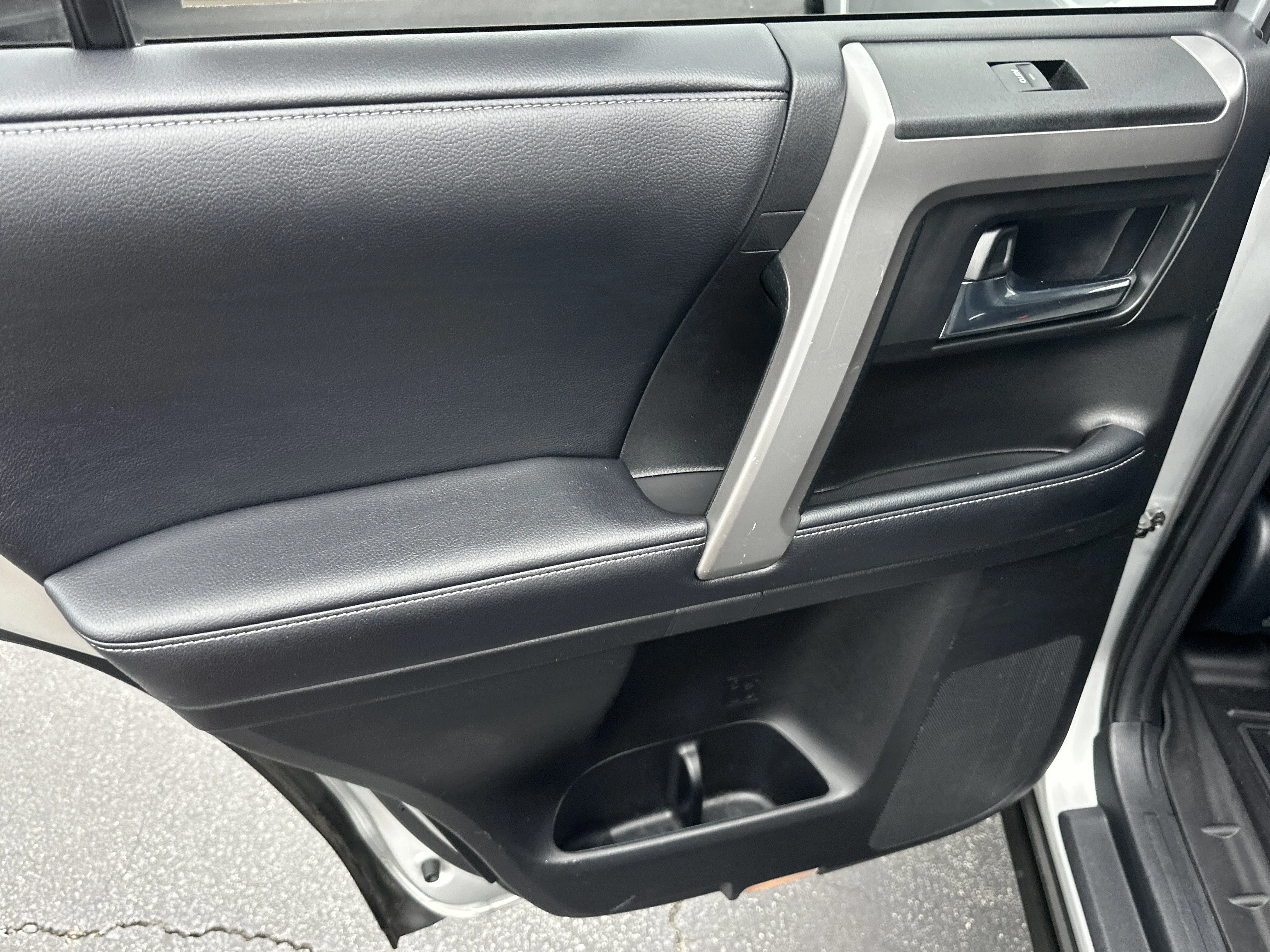 Used 2019 Classic Silver Metallic Toyota SR5 Premium image 21