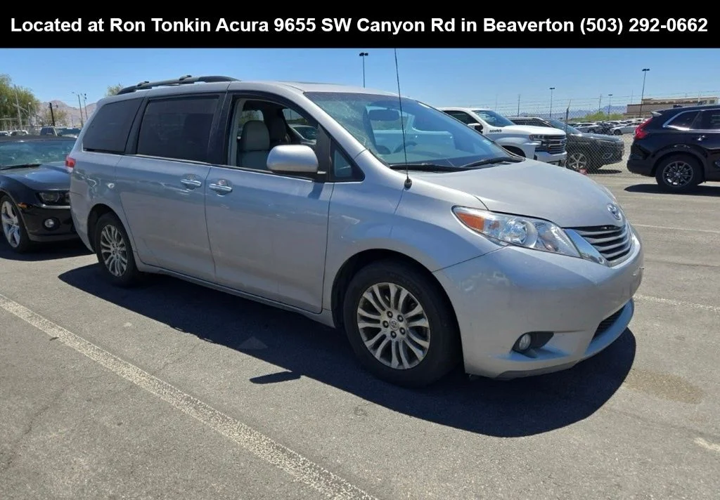 Used 2013 Silver Sky Metallic Toyota XLE image 1