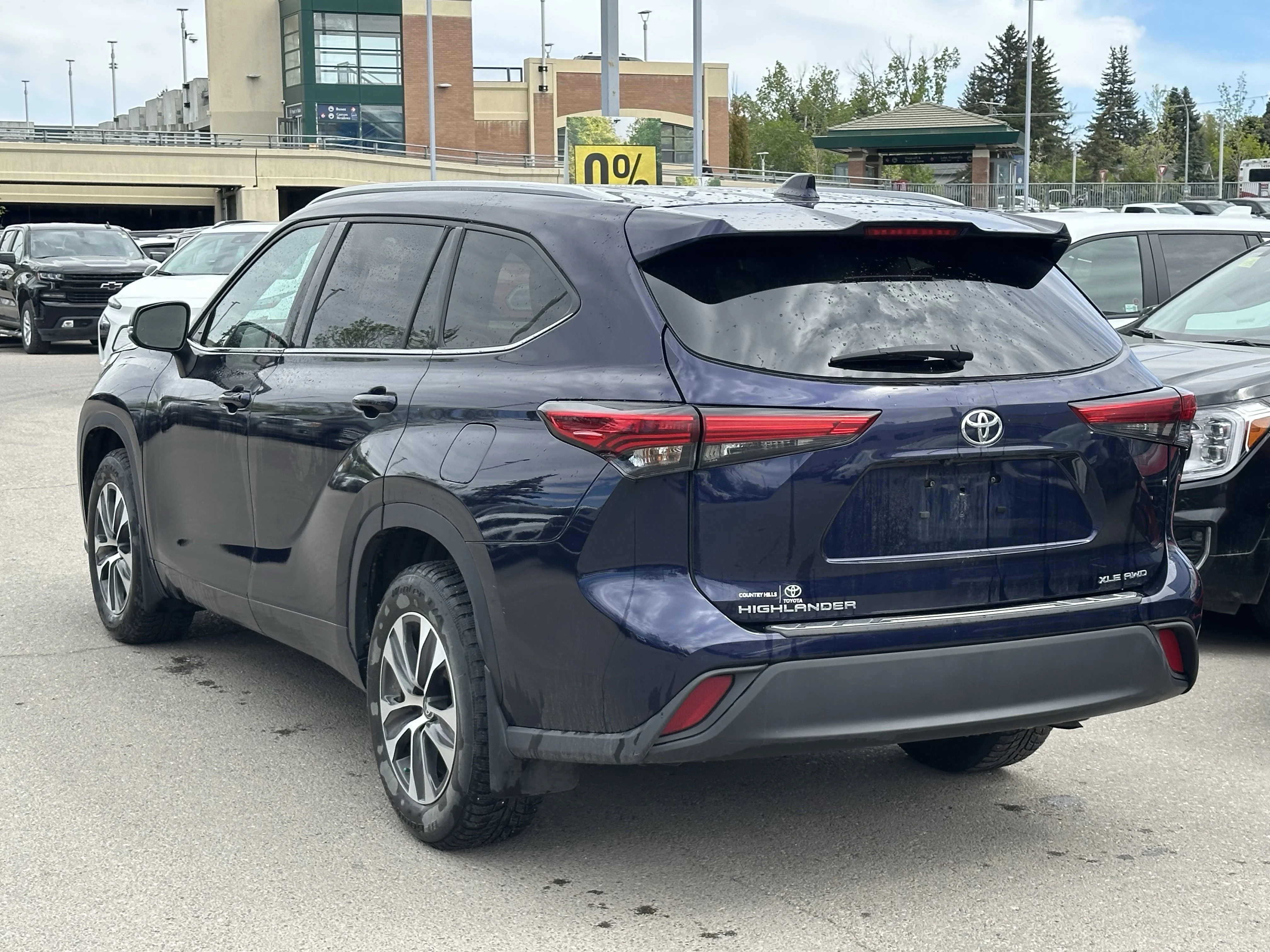 Used 2022 Blue Toyota XLE image 4