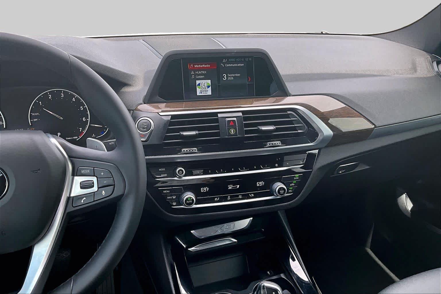 Used 2019 Alpine White BMW sDrive30i image 6