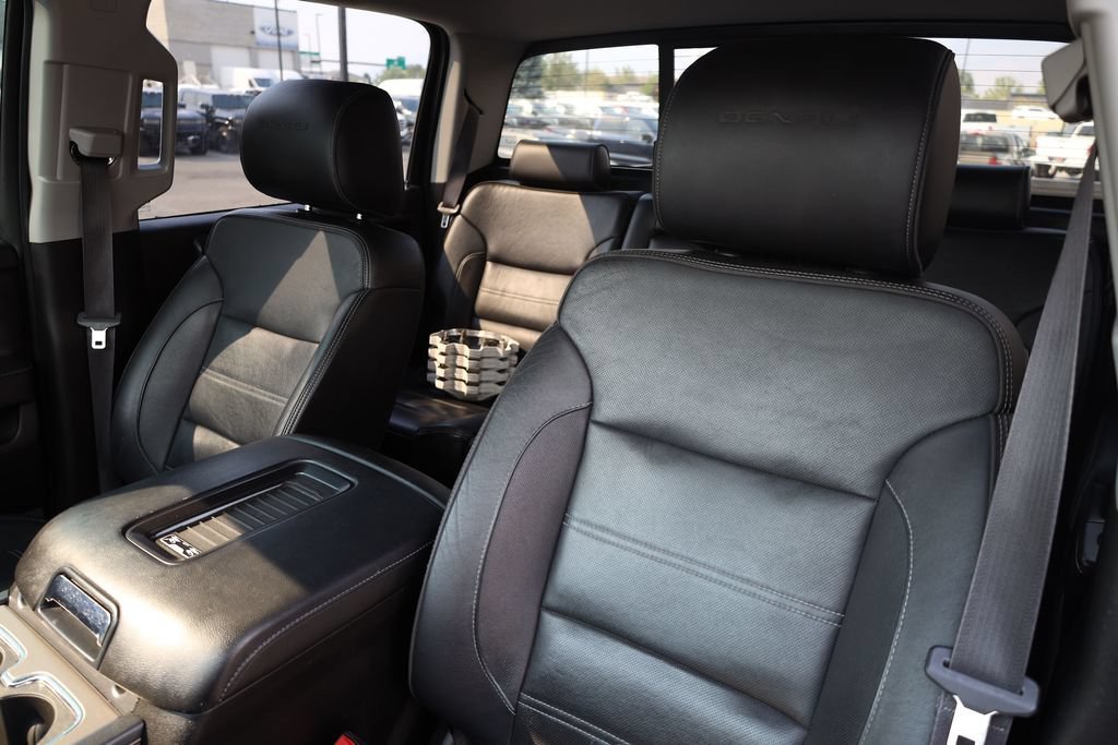 Used 2016 Summit White GMC Denali image 17