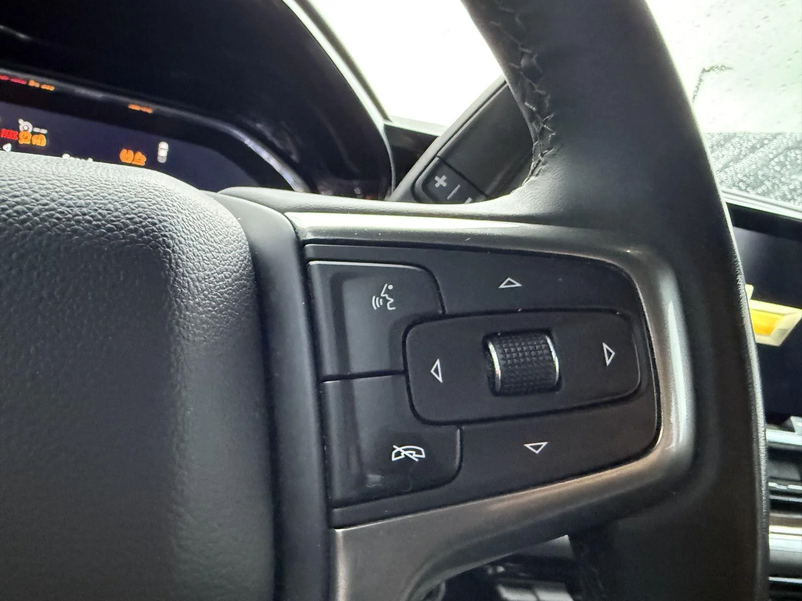 Used 2025 Black Chevrolet LT image 14