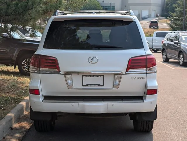 Used 2013 Starfire Pearl Lexus 570 image 4