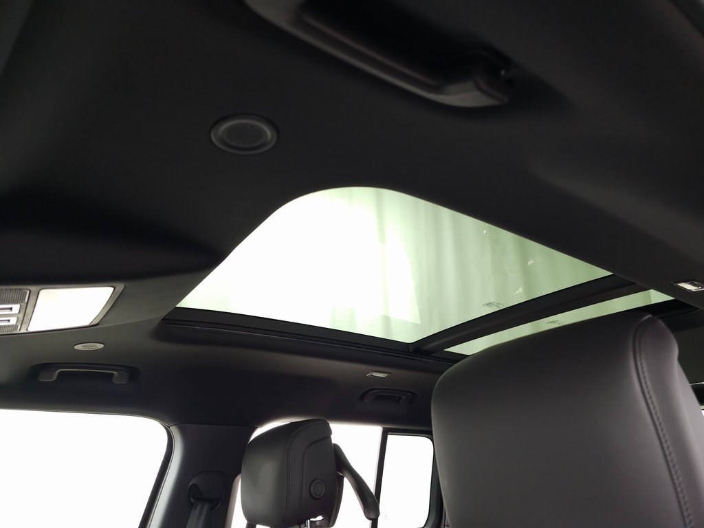 2026 LAND ROVER DEFENDER - Image 16