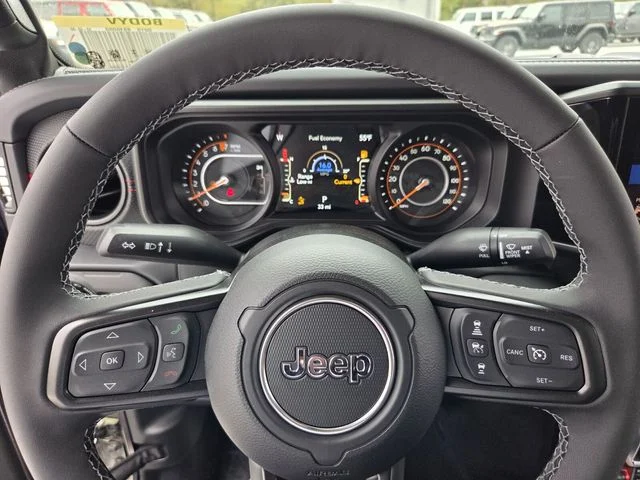 New 2026 Granite Crystal Metallic Clear-Coat Exterior Paint Jeep Rubicon X image 25