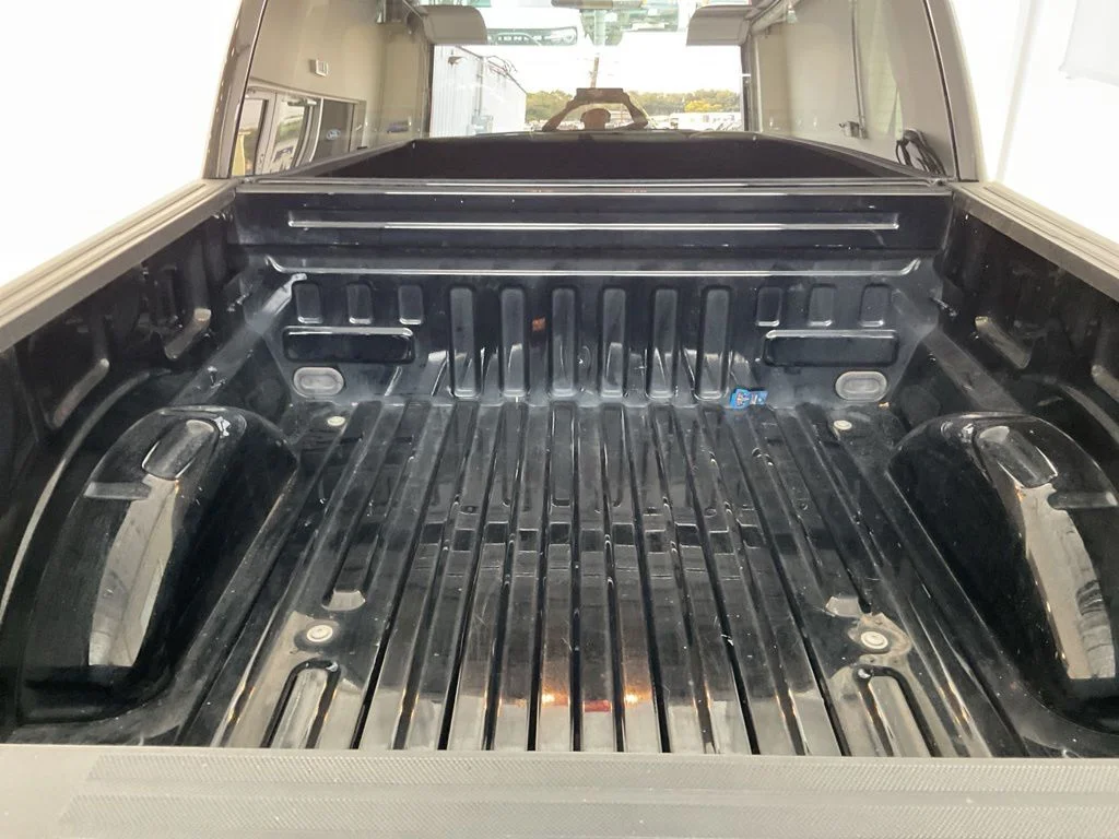 Certified Used 2023 Black Metallic Ford XLT image 22