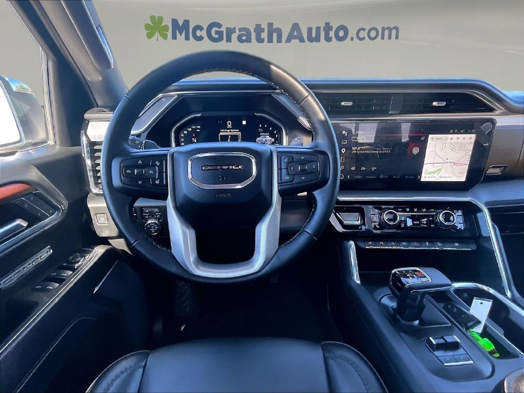 Used 2023 White GMC Denali image 10