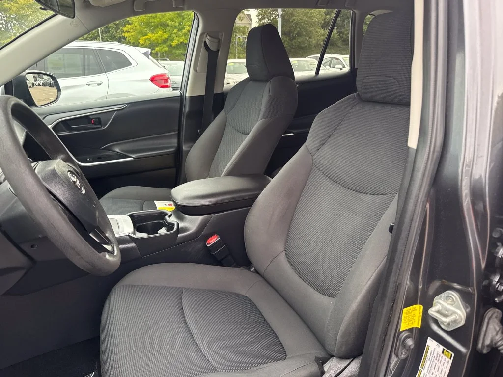 Used 2021 Gray Toyota LE image 15