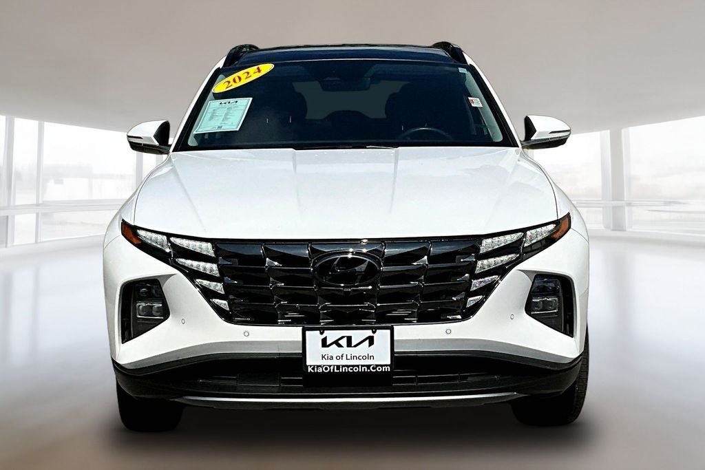 Used 2024 White Pearl Hyundai Limited image 2