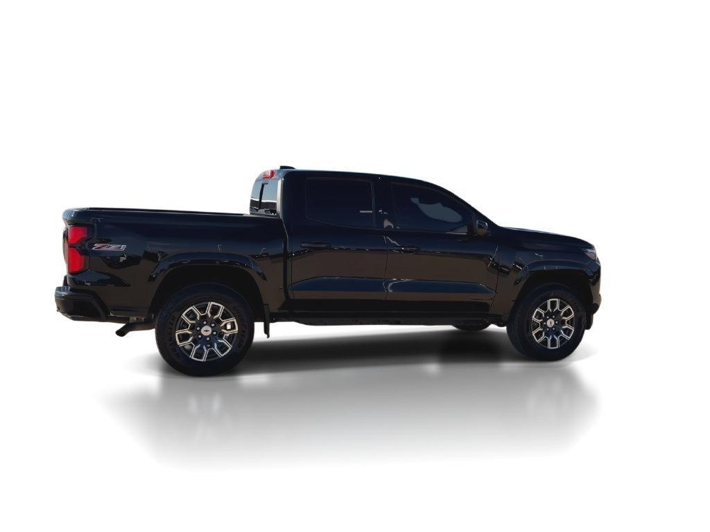2026 Chevrolet Colorado Z71 - Photo 9