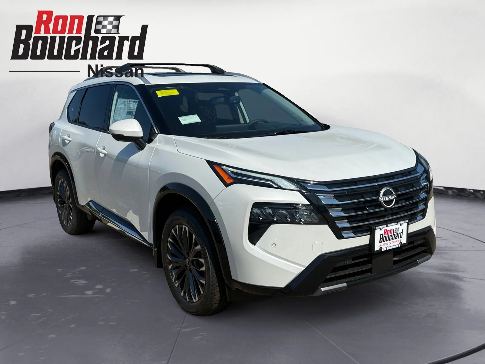 New 2026 Everest White Pearl Tricoat Nissan Platinum image 1