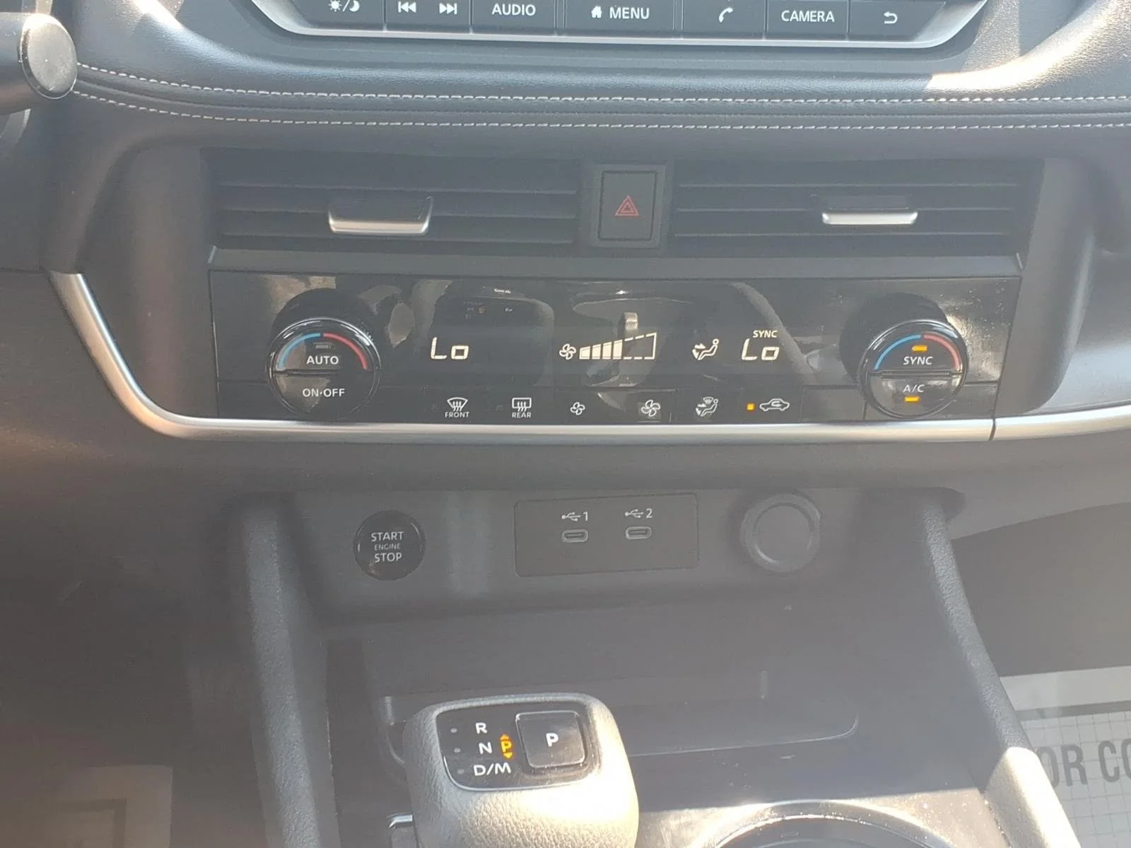 Used 2025 Deep Ocean Blue Nissan SV image 21