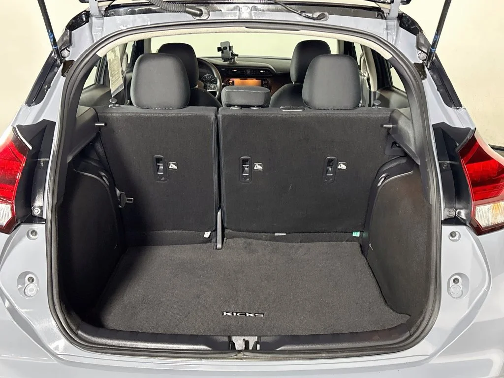 Used 2023 Gray Nissan SV image 20