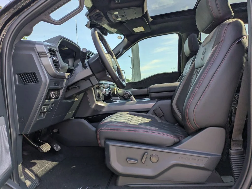 New 2026 Agate Black Metallic Ford XLT image 13