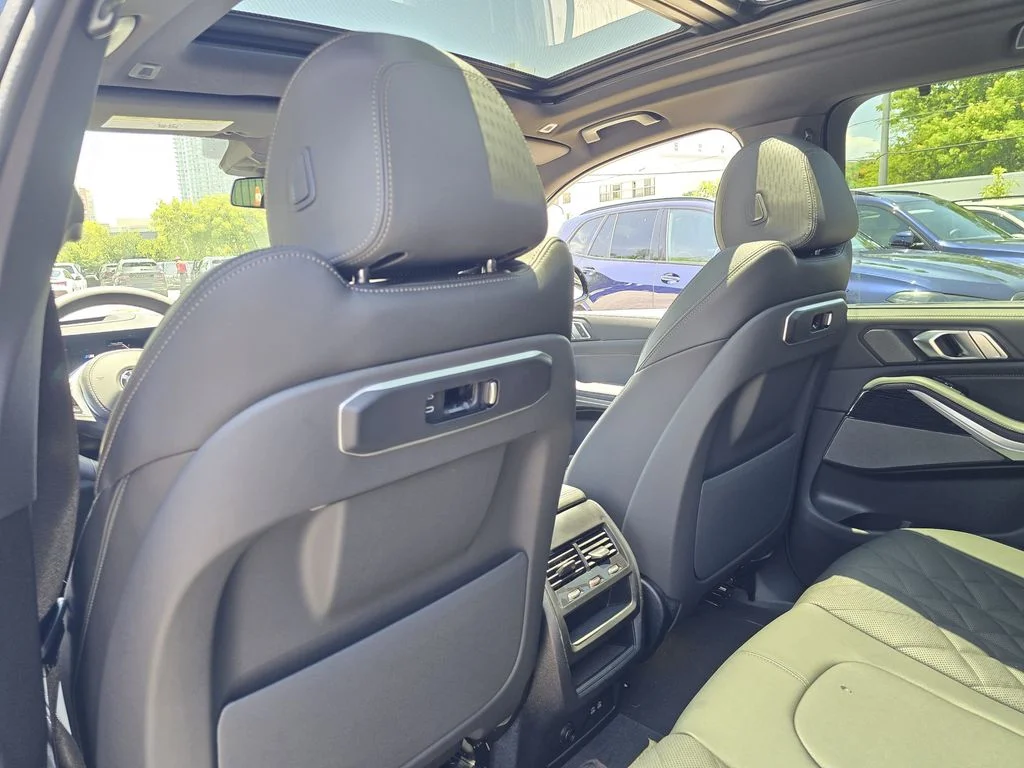 New 2026 Black BMW xDrive40i image 12