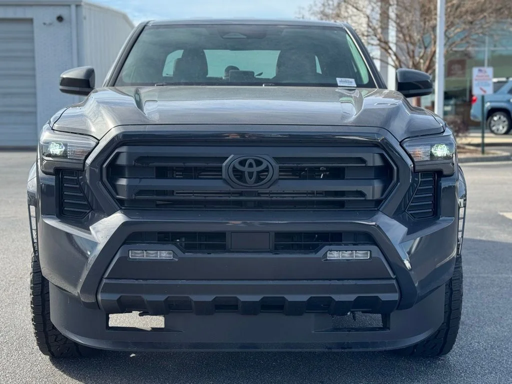 New 2025  Toyota SR5 image 5