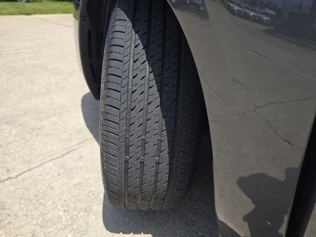 Used 2024 Gray Subaru Base image 26