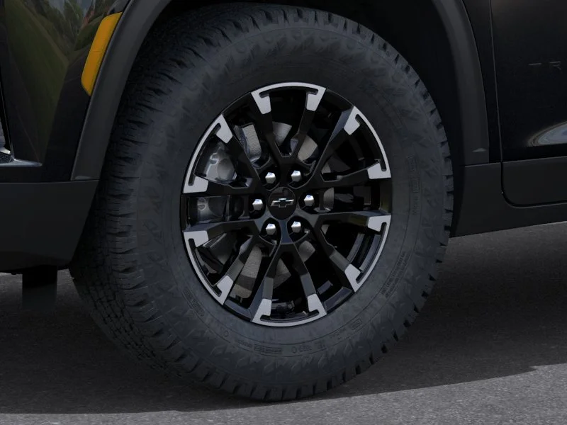 New 2026 Mosaic Black Metallic Chevrolet Z71 image 9