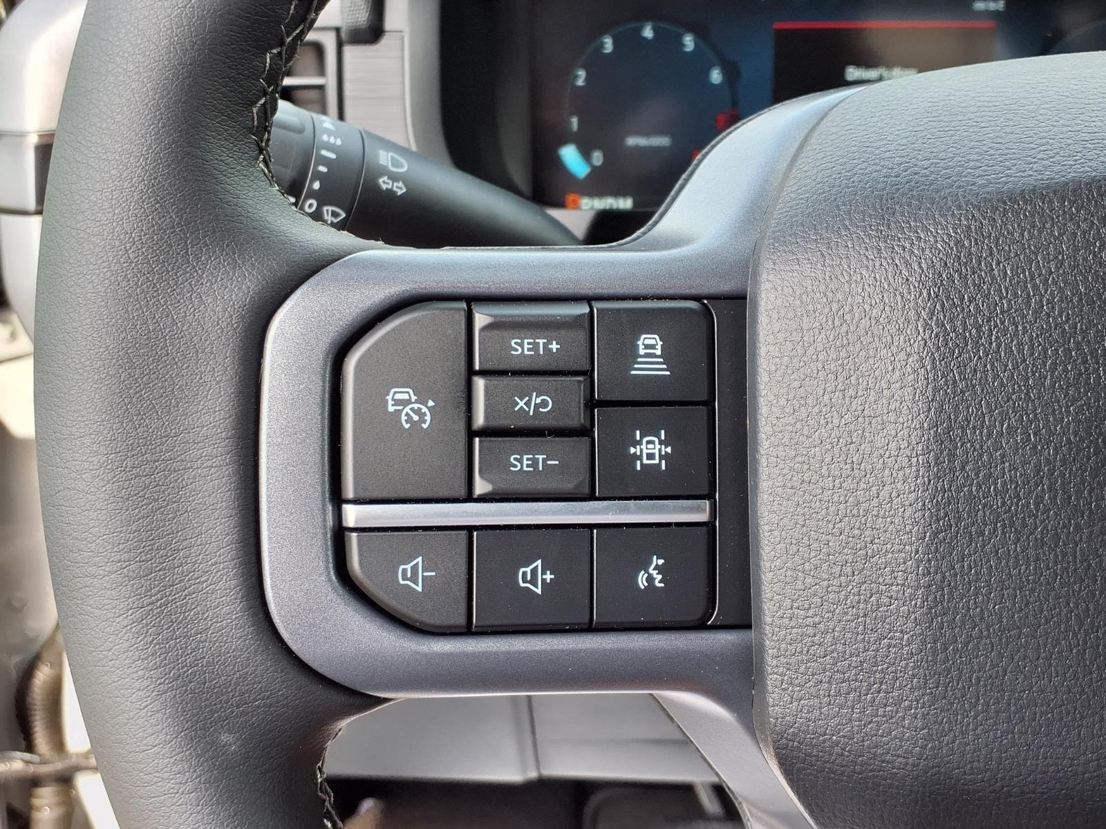 New 2026 Avalanche Ford XLT image 26