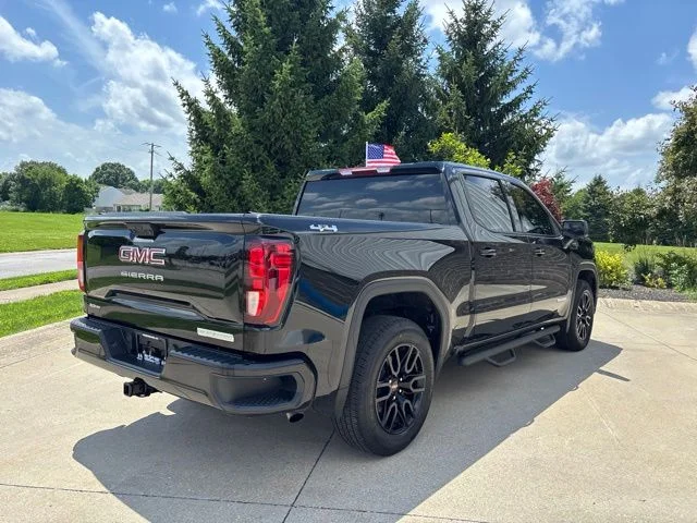 Used 2026 Onyx Black GMC Elevation image 7