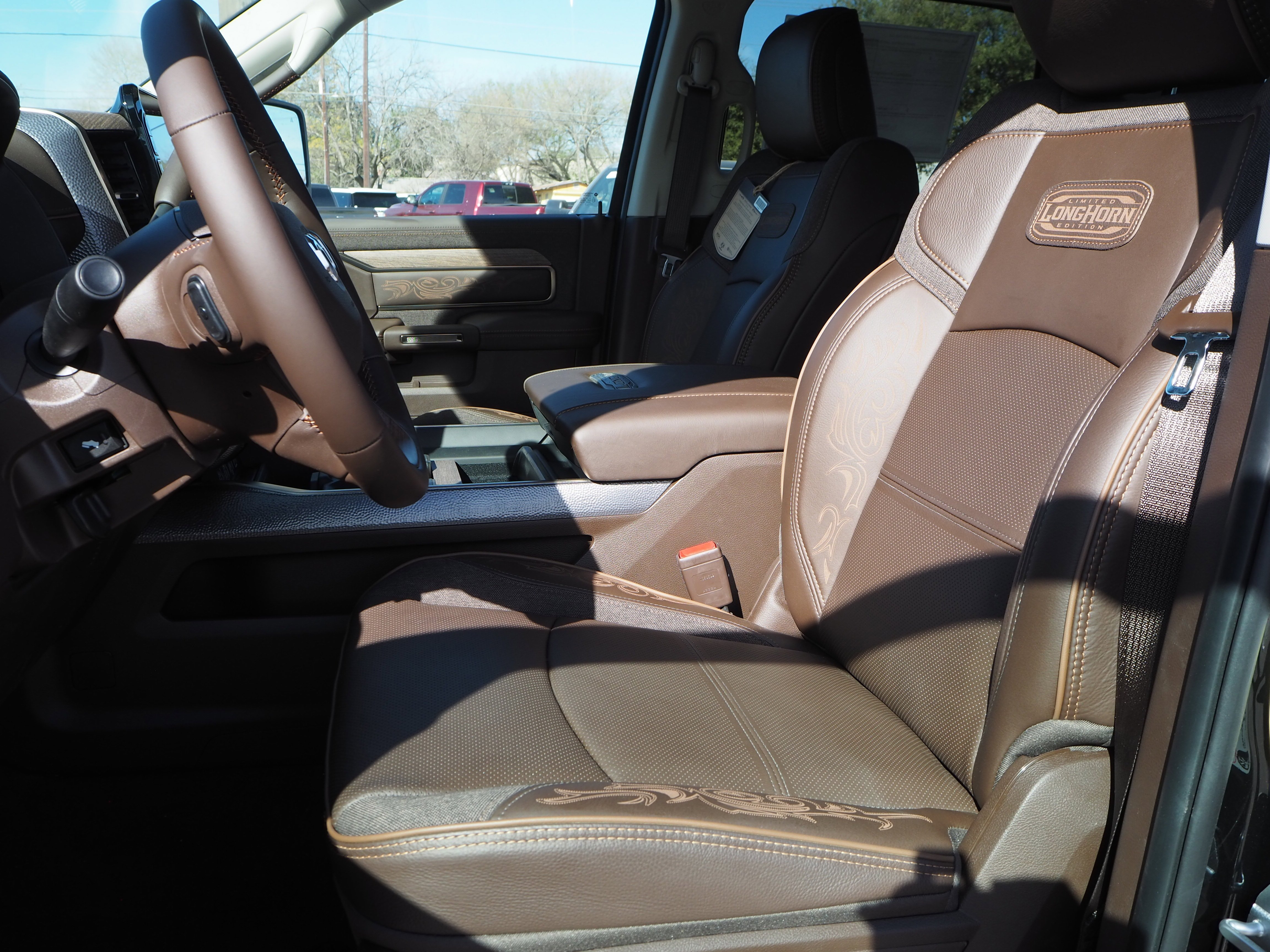 2025 RAM 2500 Limited - Photo 10