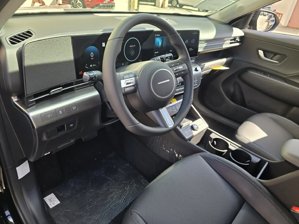 New 2027 White Hyundai SEL Premium image 22